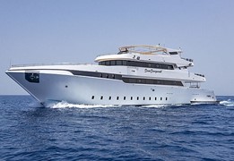 M/Y Sea Serpent  {M.O.T 35}